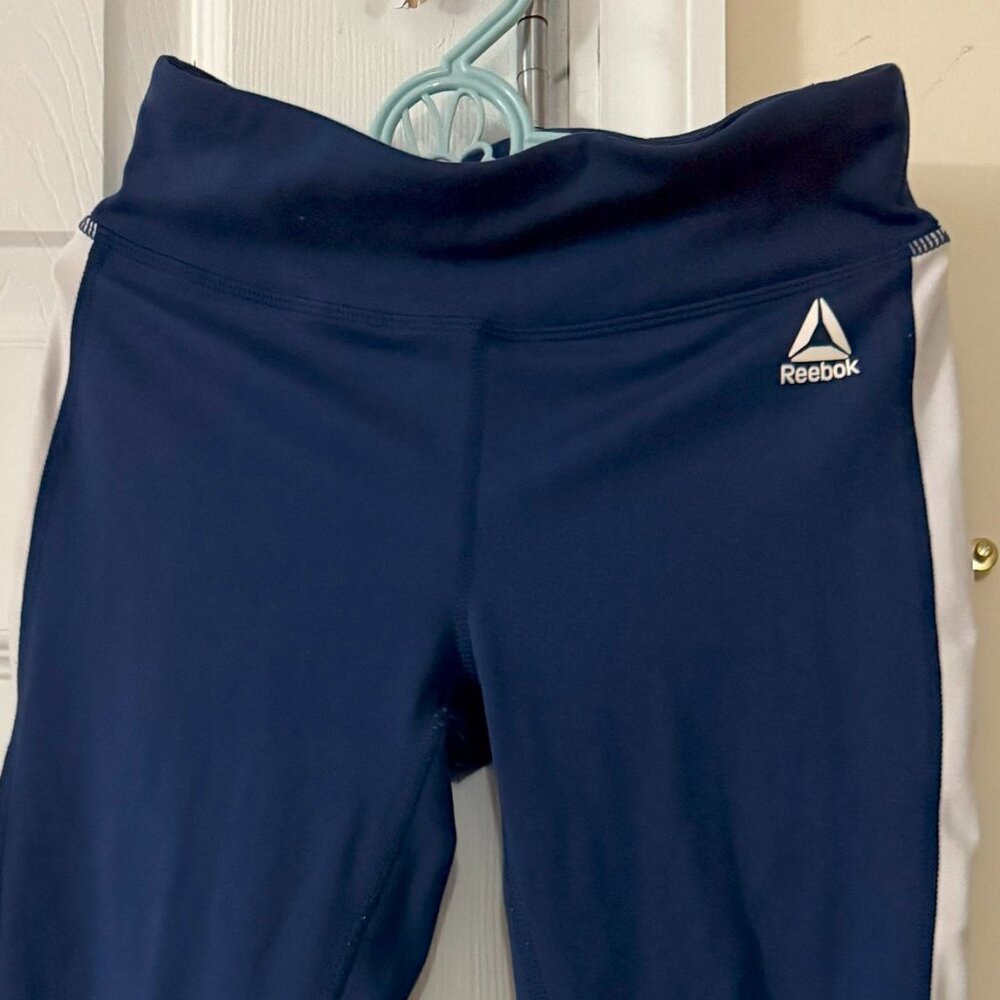 Reebok Girls Flare Leggings M (7/8) Navy Blue - Preloved Excellent
